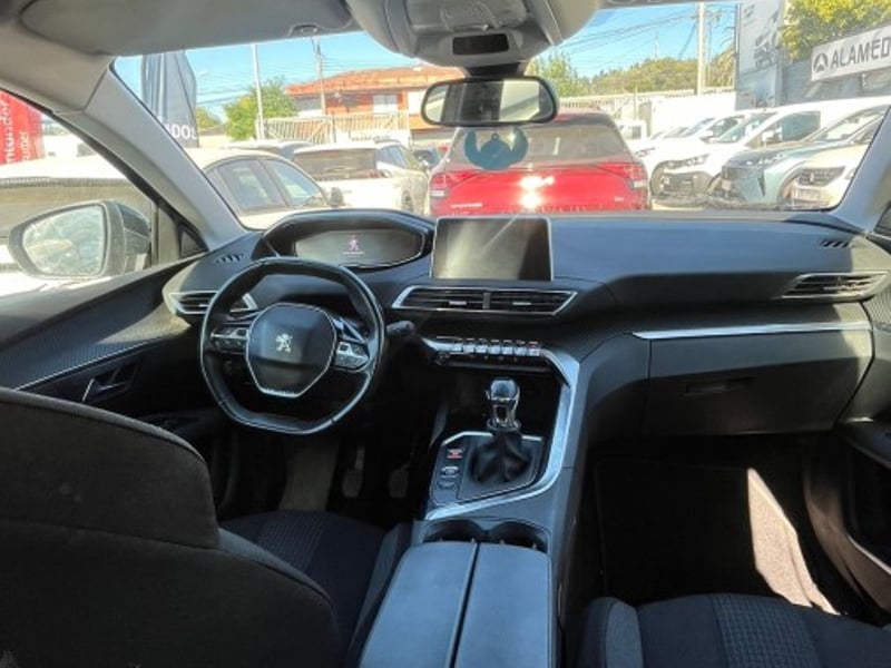 Peugeot 3008 ACTIVE 1.2 2022 - Imagen 4 de 4