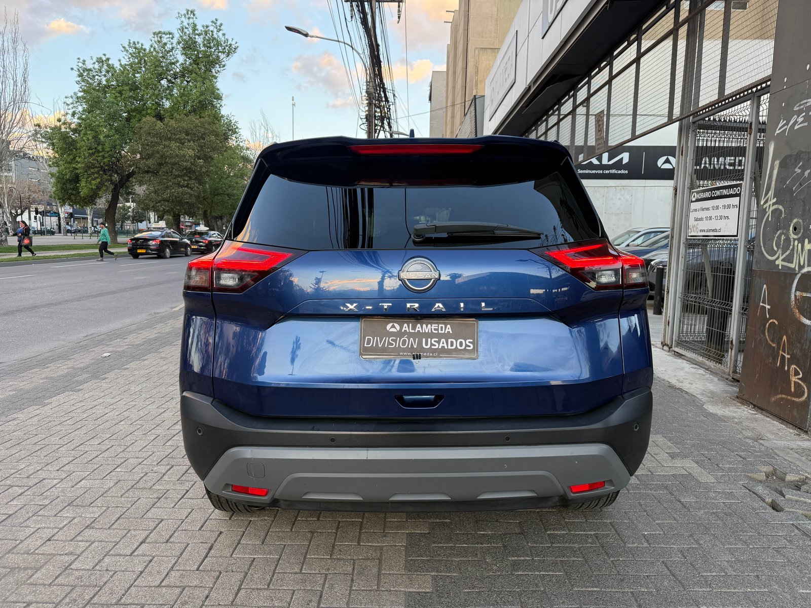 Nissan X TRAIL 4X2 7P CVT 2.5 2023 - Imagen 4 de 8