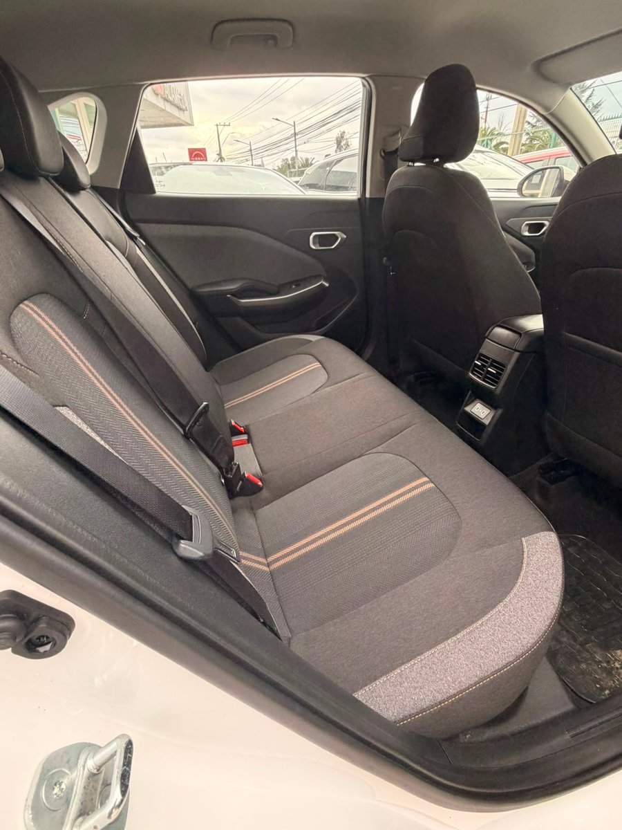Kia K3 CROSS MPI 1.6 AUT 2024 - Imagen 4 de 4