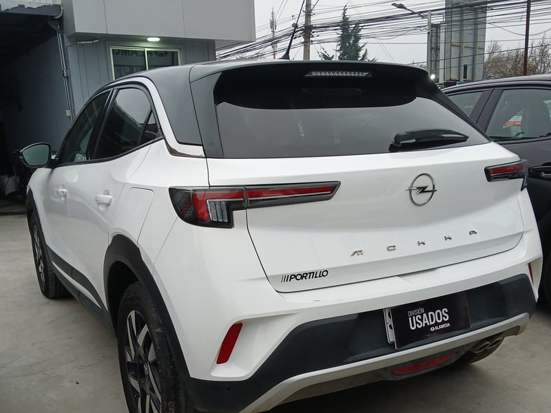 Opel MOKKA 4X2 1.2 2023 - Imagen 4 de 4