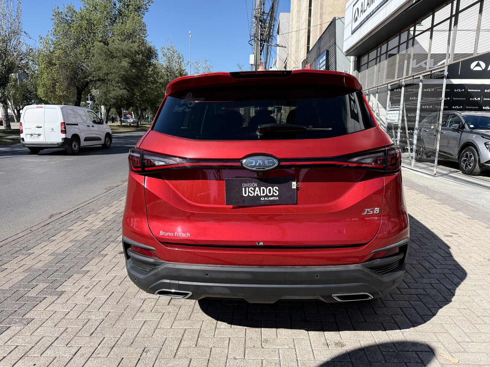 JAC JS8 TURBO DCT 1.5 AUT 2022 - Imagen 4 de 8