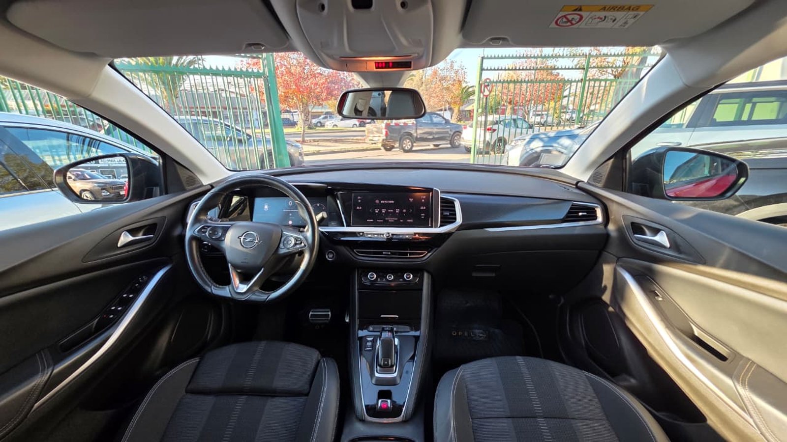 Opel GRANDLAND TD 1.5 AUT 2024 - Imagen 3 de 10
