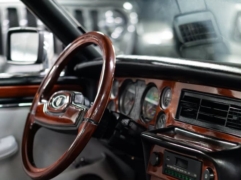 Jaguar XJ6 1985 - Imagen 5 de 6