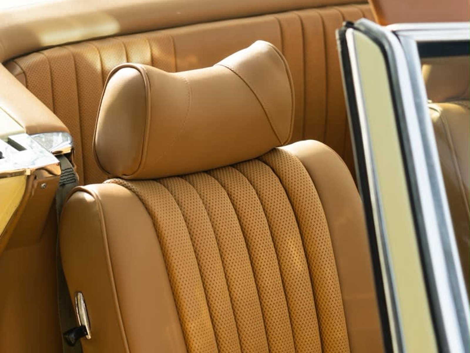 Mercedes-Benz SL 450 1973 - Foto 5 de 6