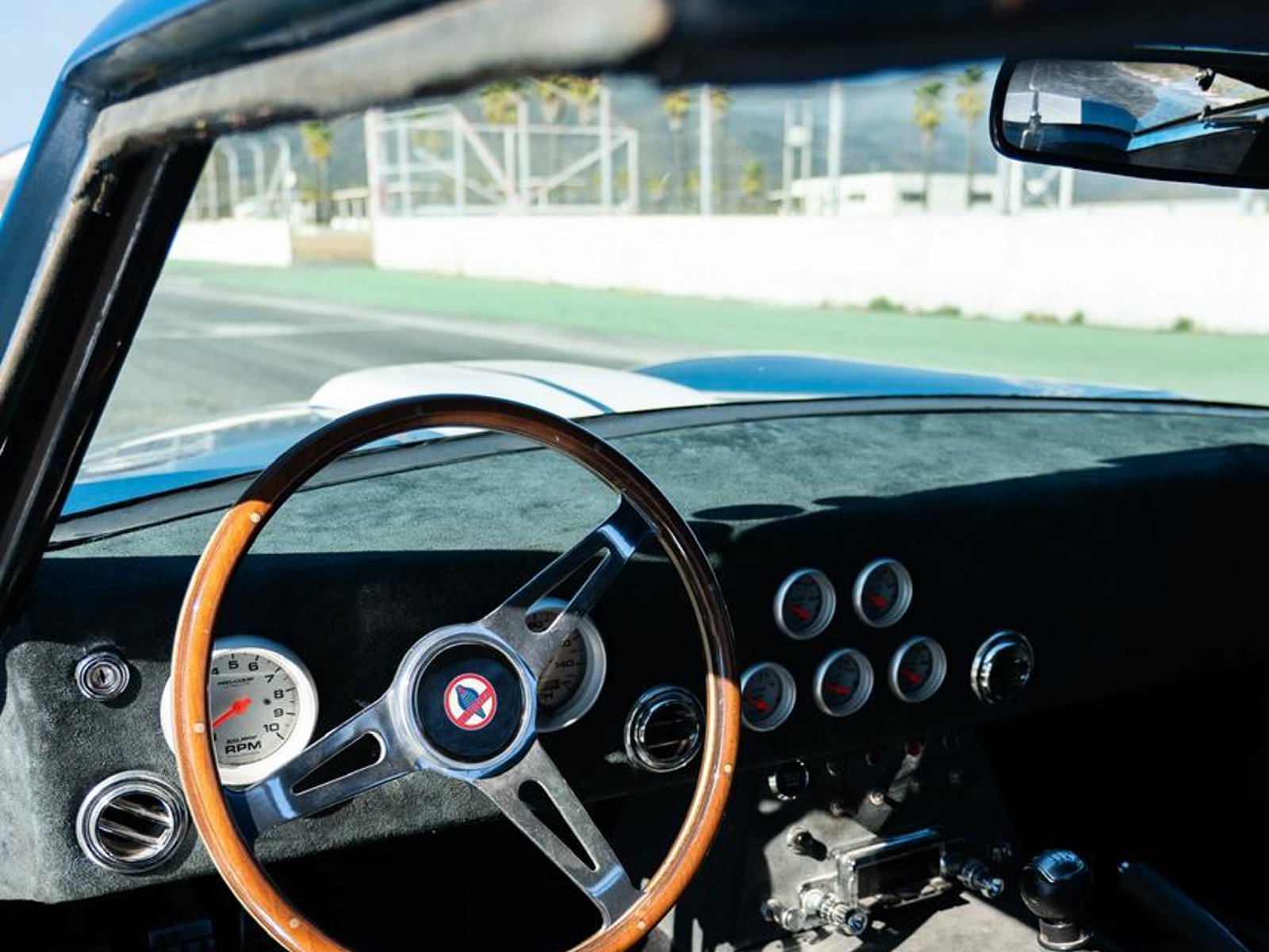 Shelby Daytona 1965 - Foto 2 de 6