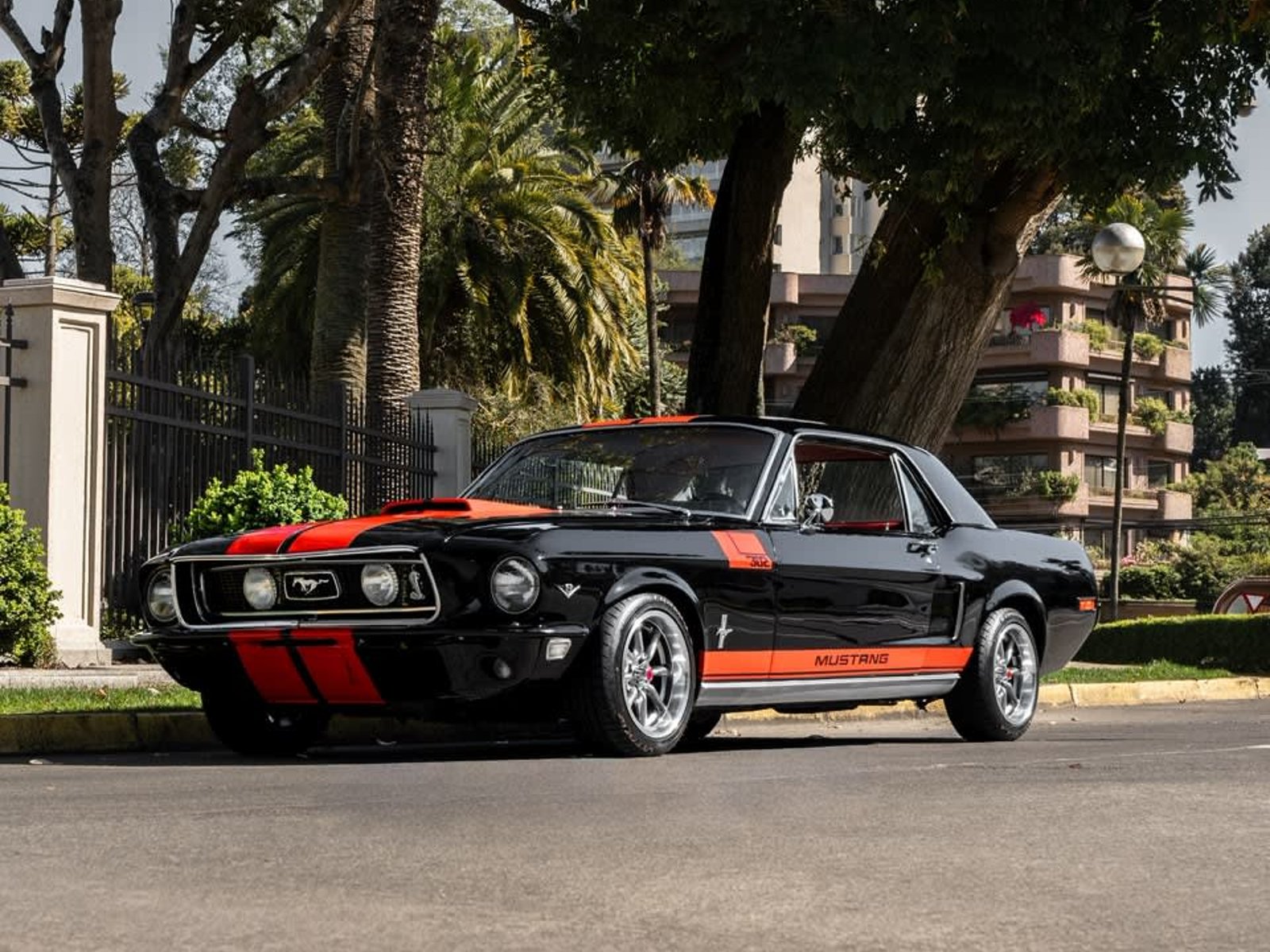 Ford Mustang 1968 - Foto 3 de 6