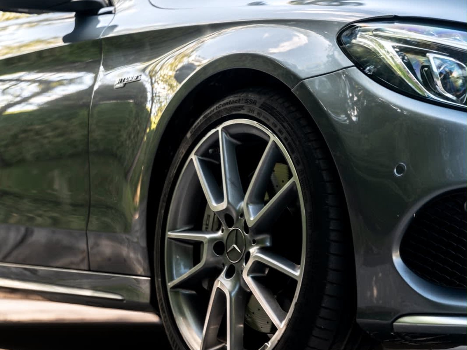 Mercedes-Benz C43 AMG 2019 - Foto 4 de 6