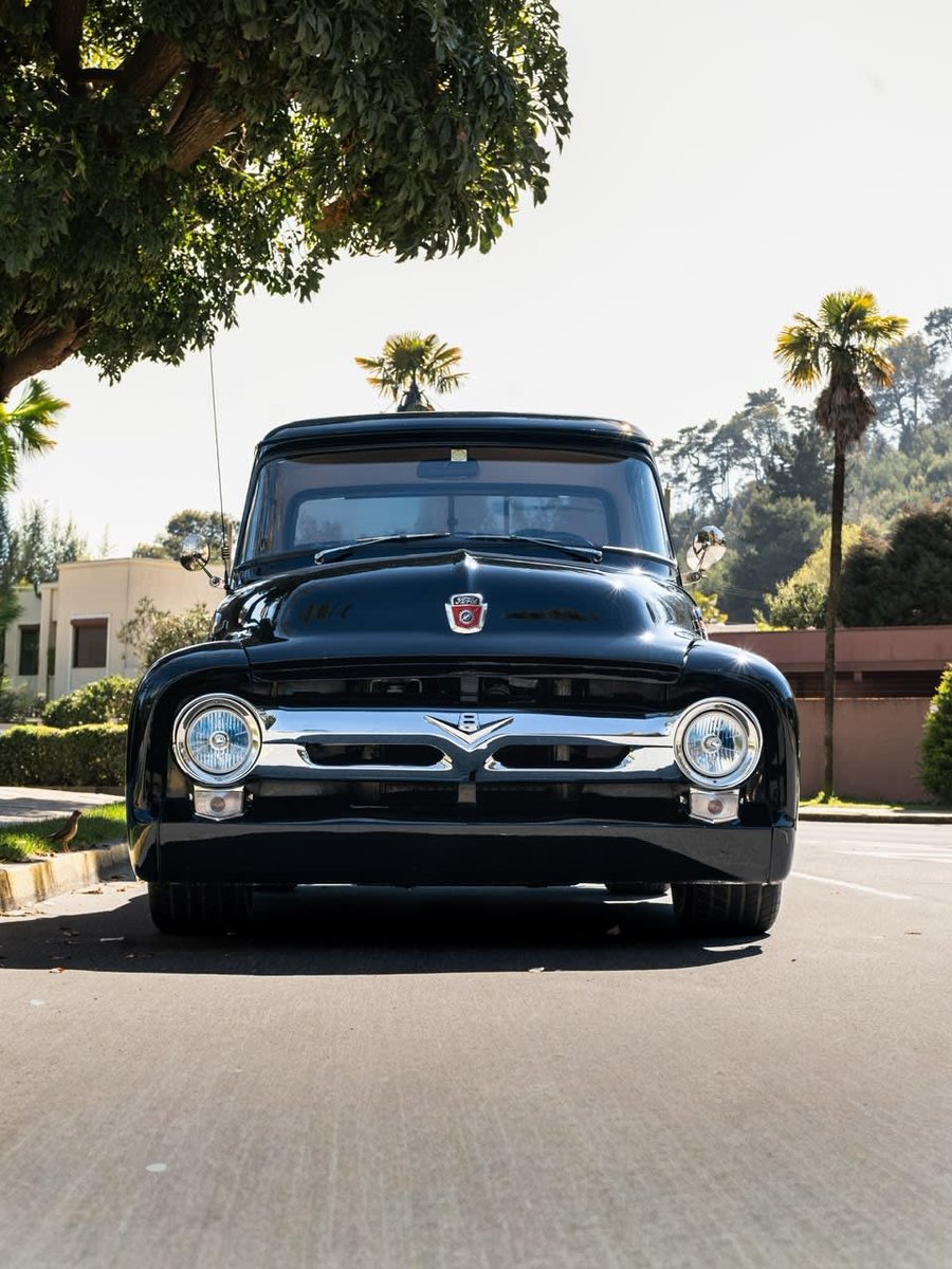 Ford F-100 1956