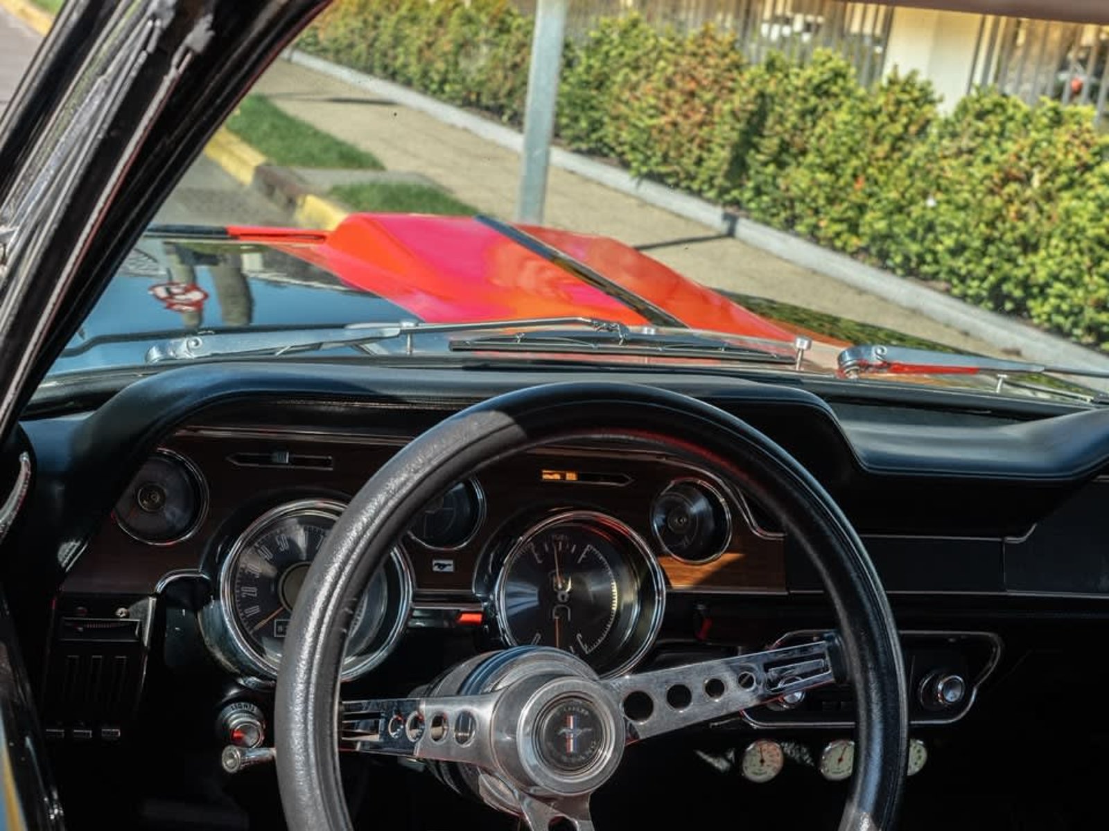 Ford Mustang 1968 - Foto 2 de 6