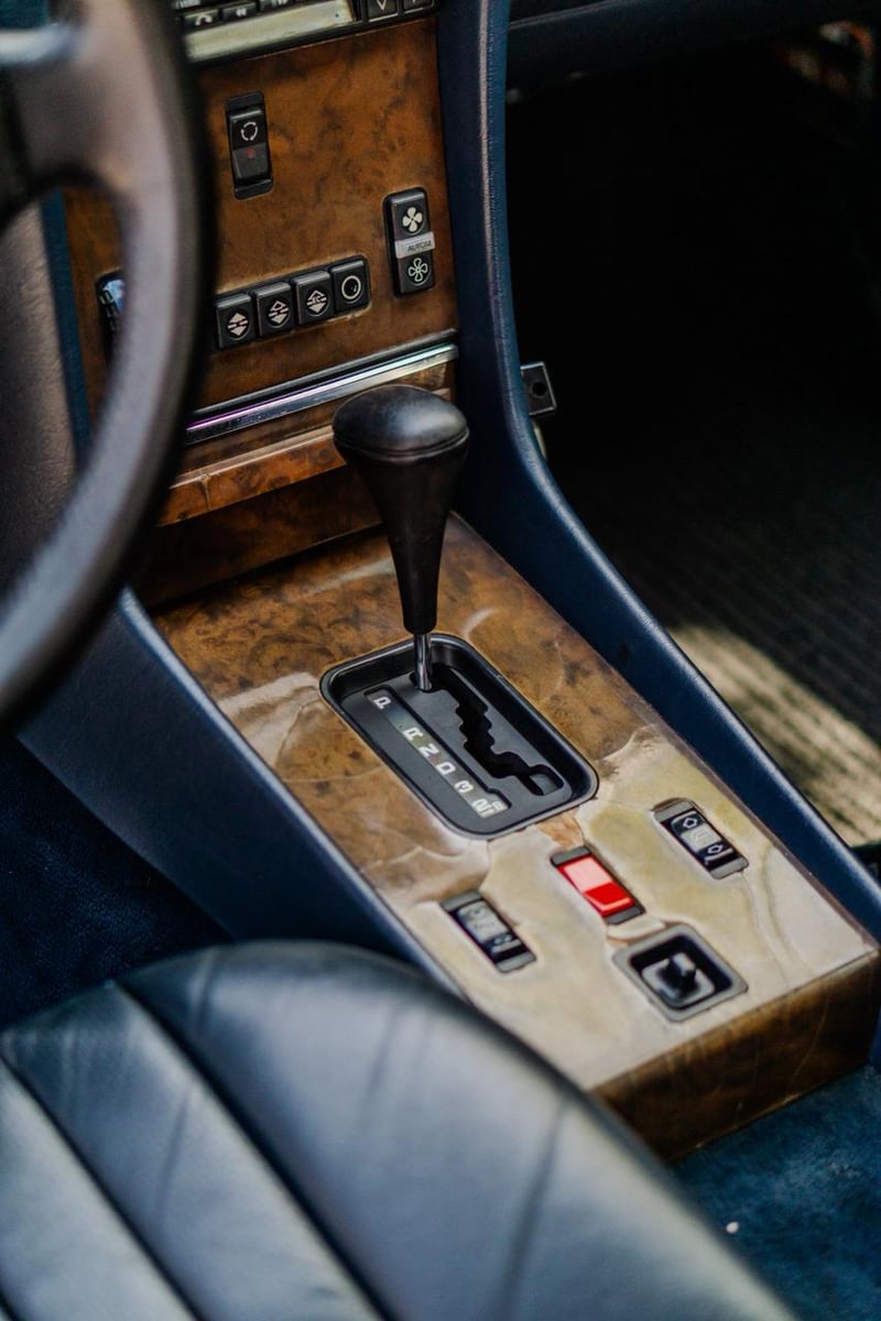 Mercedes-Benz 560SL 1988 - Imagen 6 de 6
