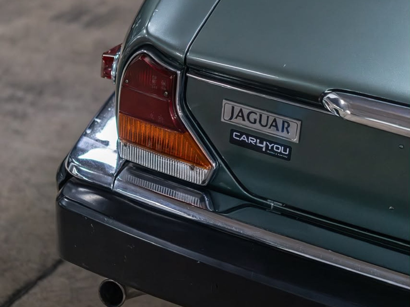 Jaguar XJ6 1985 - Foto 4 de 6