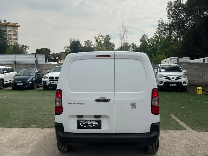 Peugeot PARTNER 1.5 BLUEHDI 2023 - Imagen 6 de 11