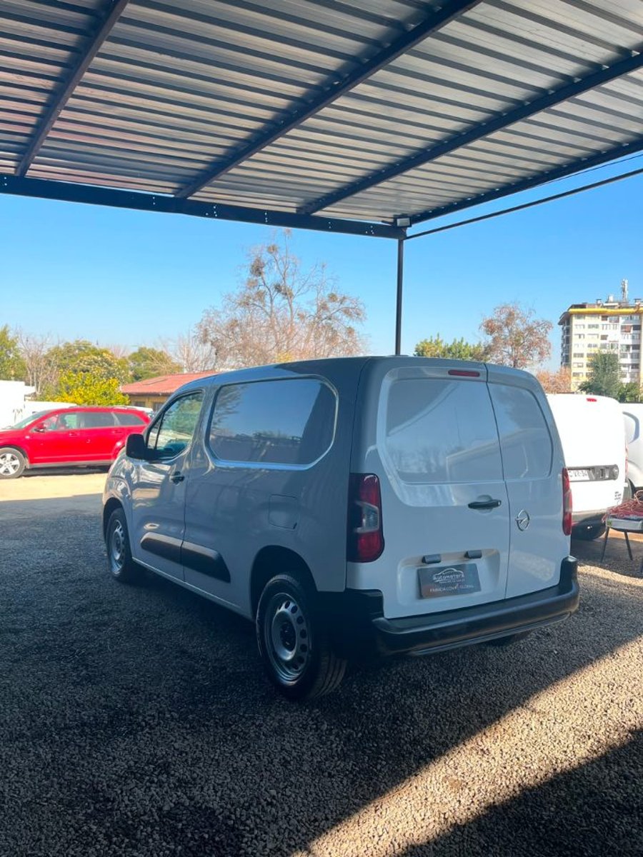 OPEL COMBO 2023 - Imagen 7 de 9