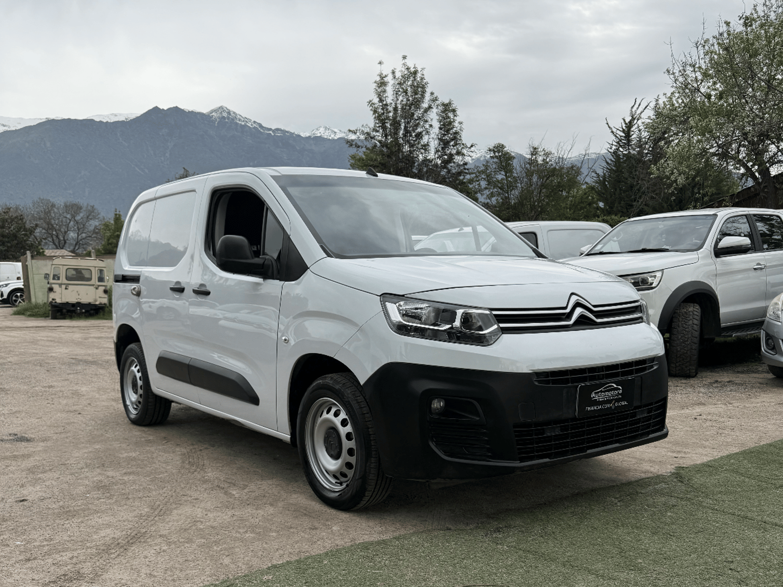 Citroën BERLINGO 1.5 2024 - Foto 3 de 8