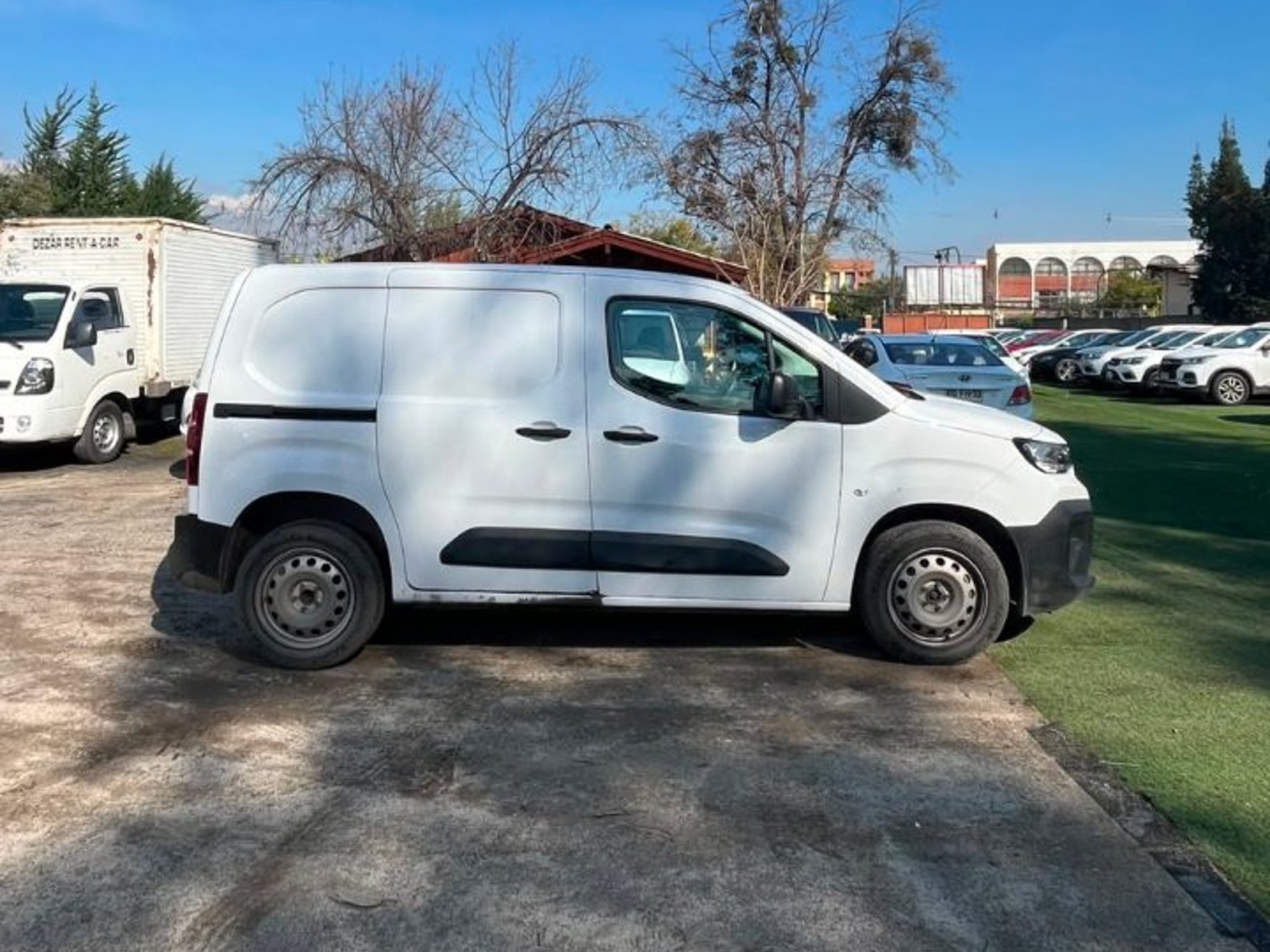 Citroën BERLINGO 2025 - Foto 4 de 10