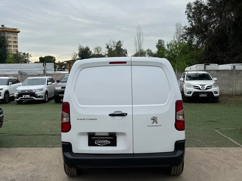 Peugeot PARTNER 1.5 BLUEHDI 2023 - Imagen 6 de 11