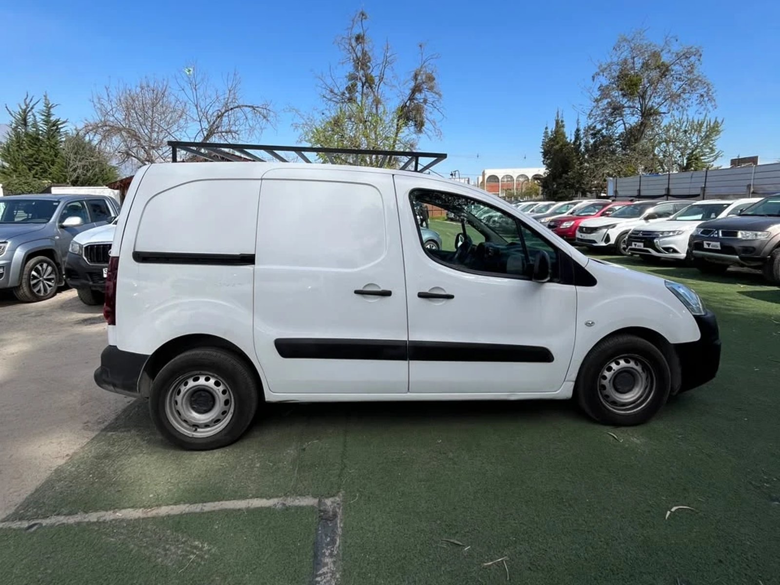 Citroën 1.6 HDI BERLINGO 2019 - Foto 4 de 9