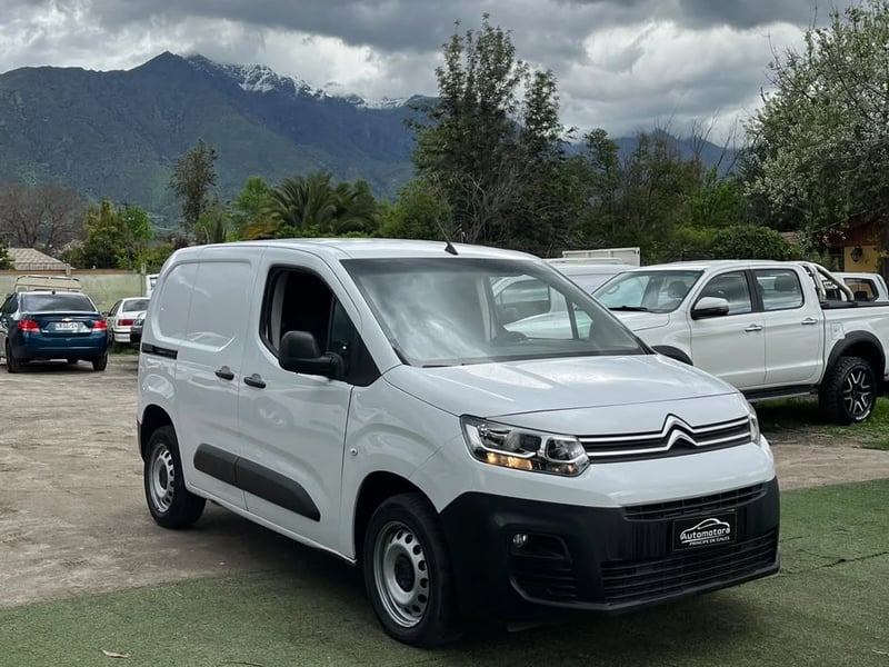 Citroën BERLINGO 1.5 BLUEHDI 2024 - Imagen 3 de 11