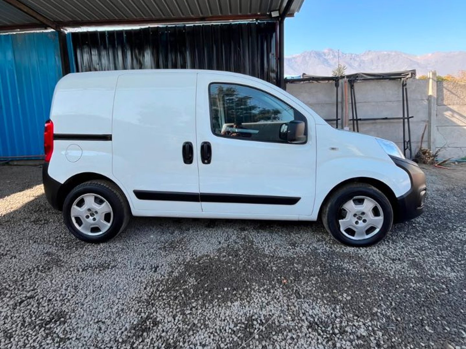 RAM VAN 700 2023 - Foto 4 de 10