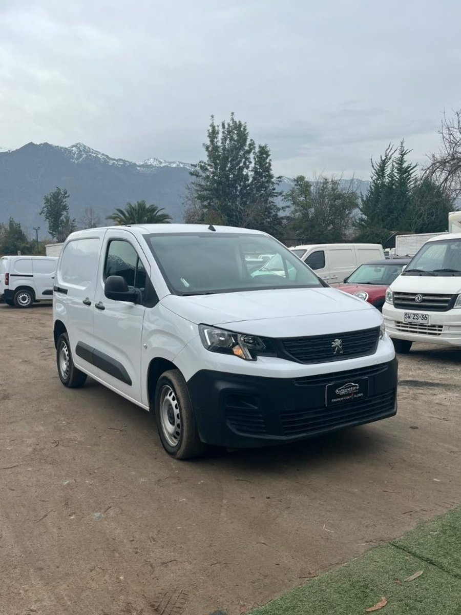 Peugeot PARTNER 2023 - Imagen 3 de 9