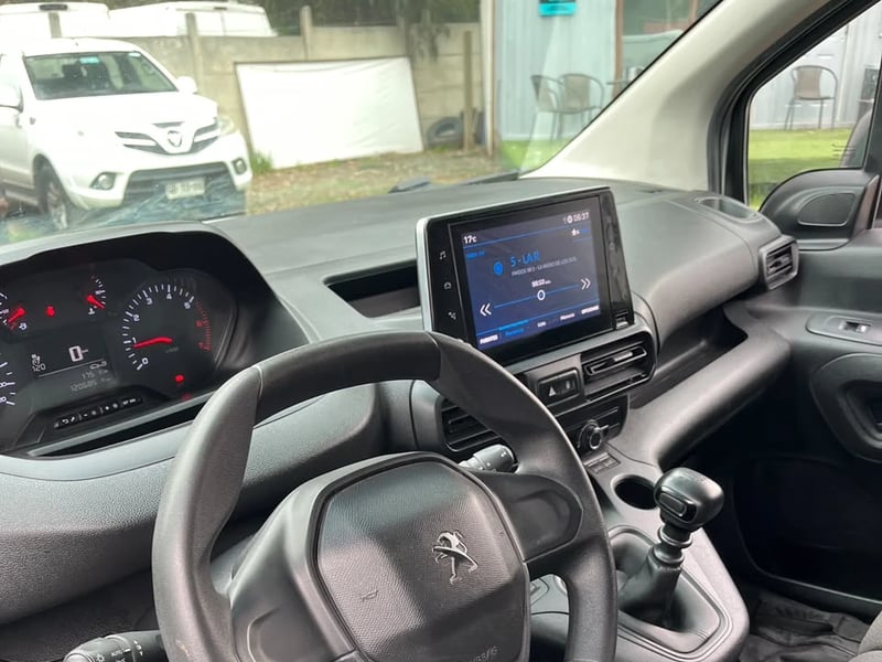 Peugeot PARTNER 1.5 BLUEHDI 2023 - Imagen 10 de 11