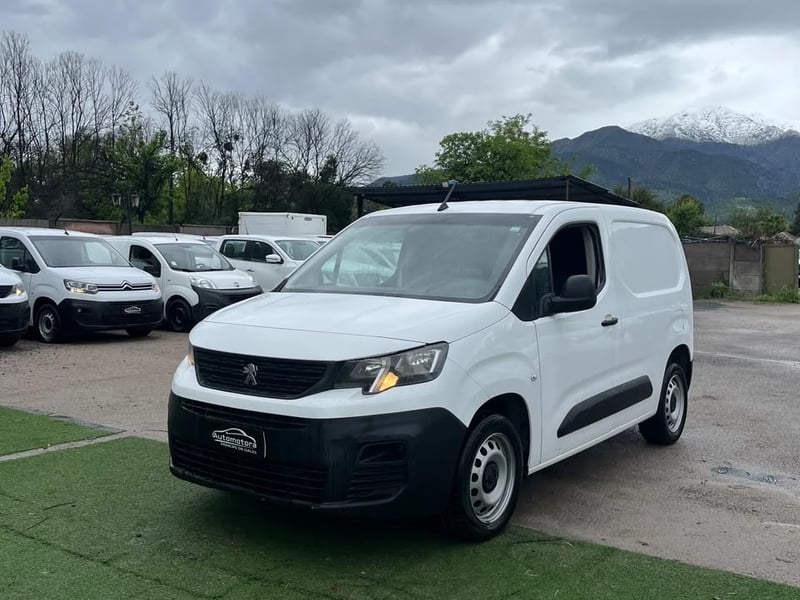 Peugeot PARTNER 2022