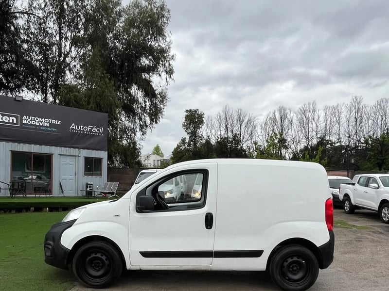 RAM VAN 700 CITY 2023 - Imagen 8 de 11