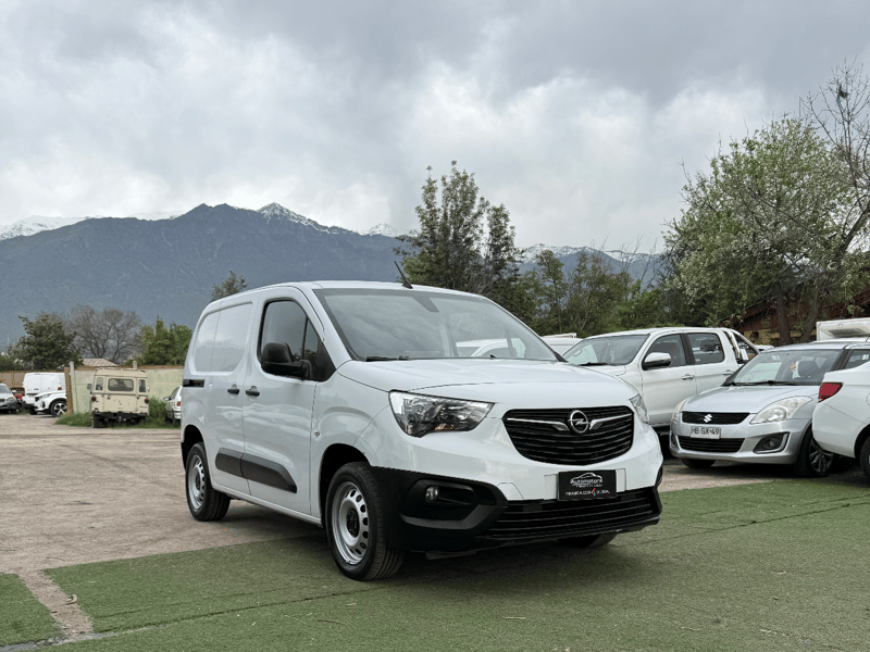 Opel COMBO 2023 - Imagen 3 de 8