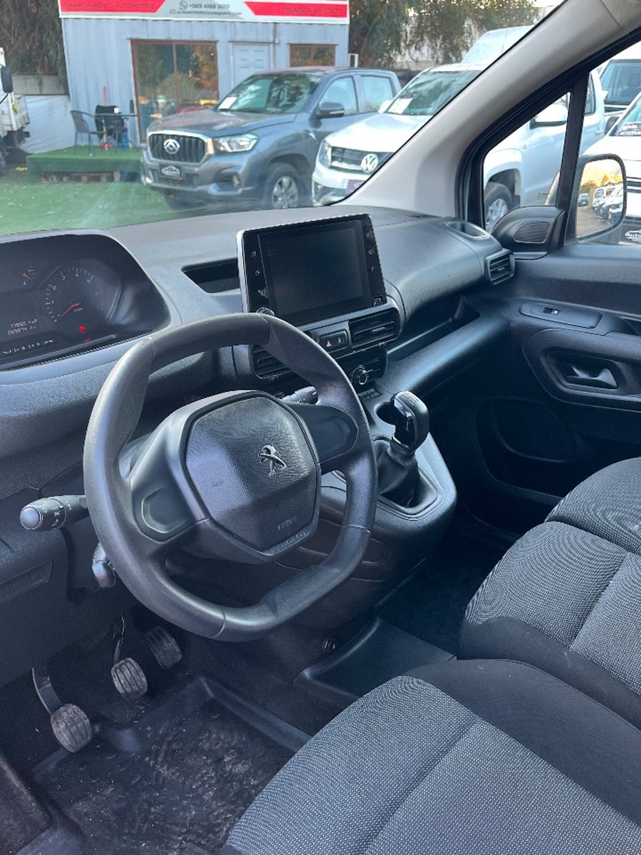 Peugeot PARTNER HDI 92 L1 1.6LTS 2023 - Imagen 8 de 9