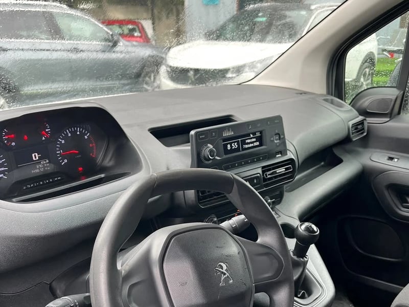 Peugeot PARTNER 2022 - Imagen 9 de 11