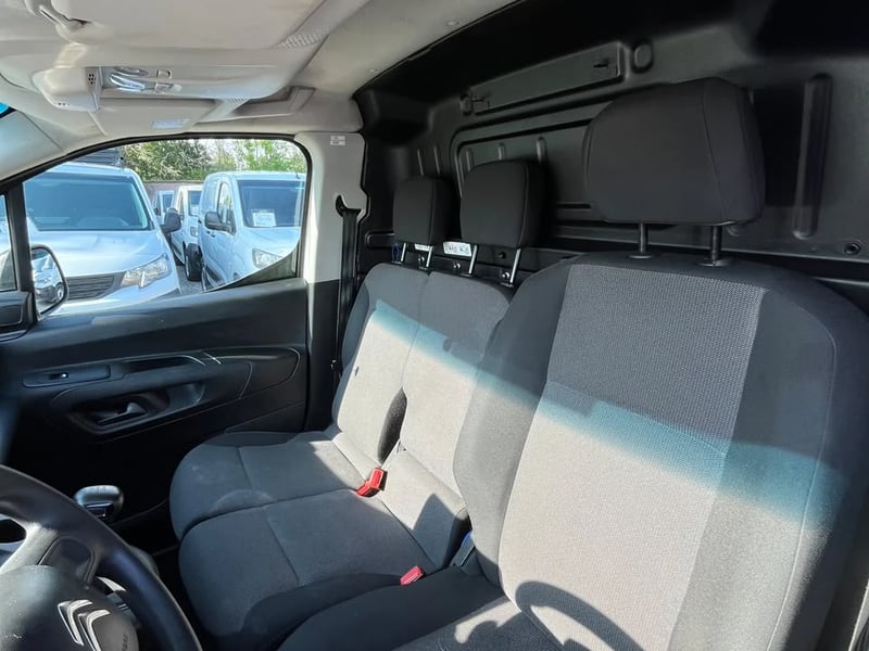 Citroën BERLINGO 2023 - Imagen 10 de 11