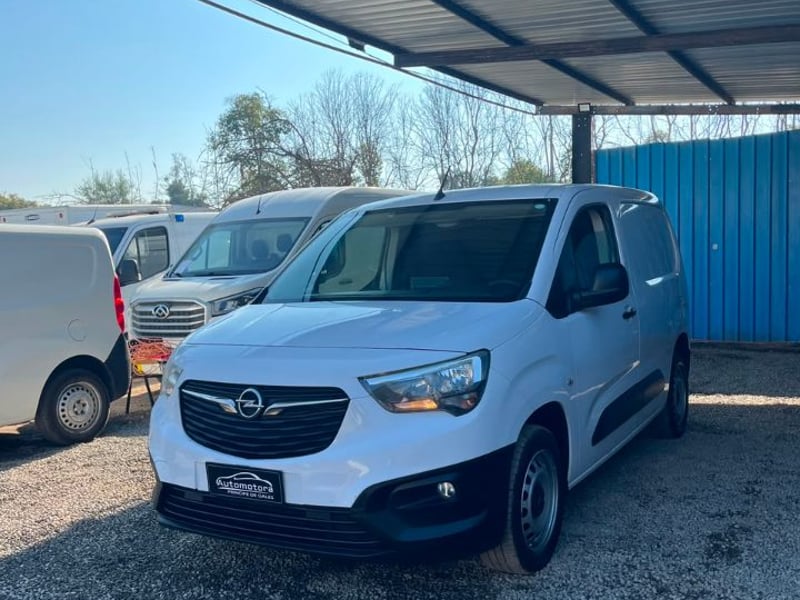 Opel COMBO 1.6 2023
