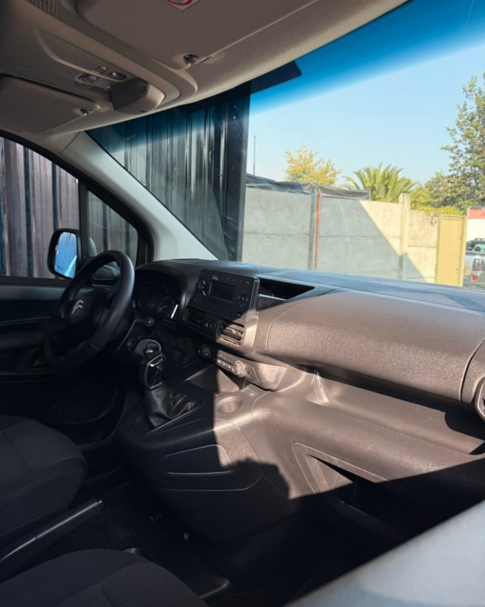 Citroën BERLINGO 2023 - Imagen 11 de 14