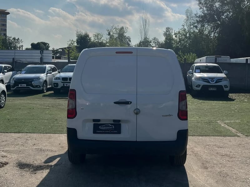 Citroën BERLINGO 2023 - Imagen 6 de 11