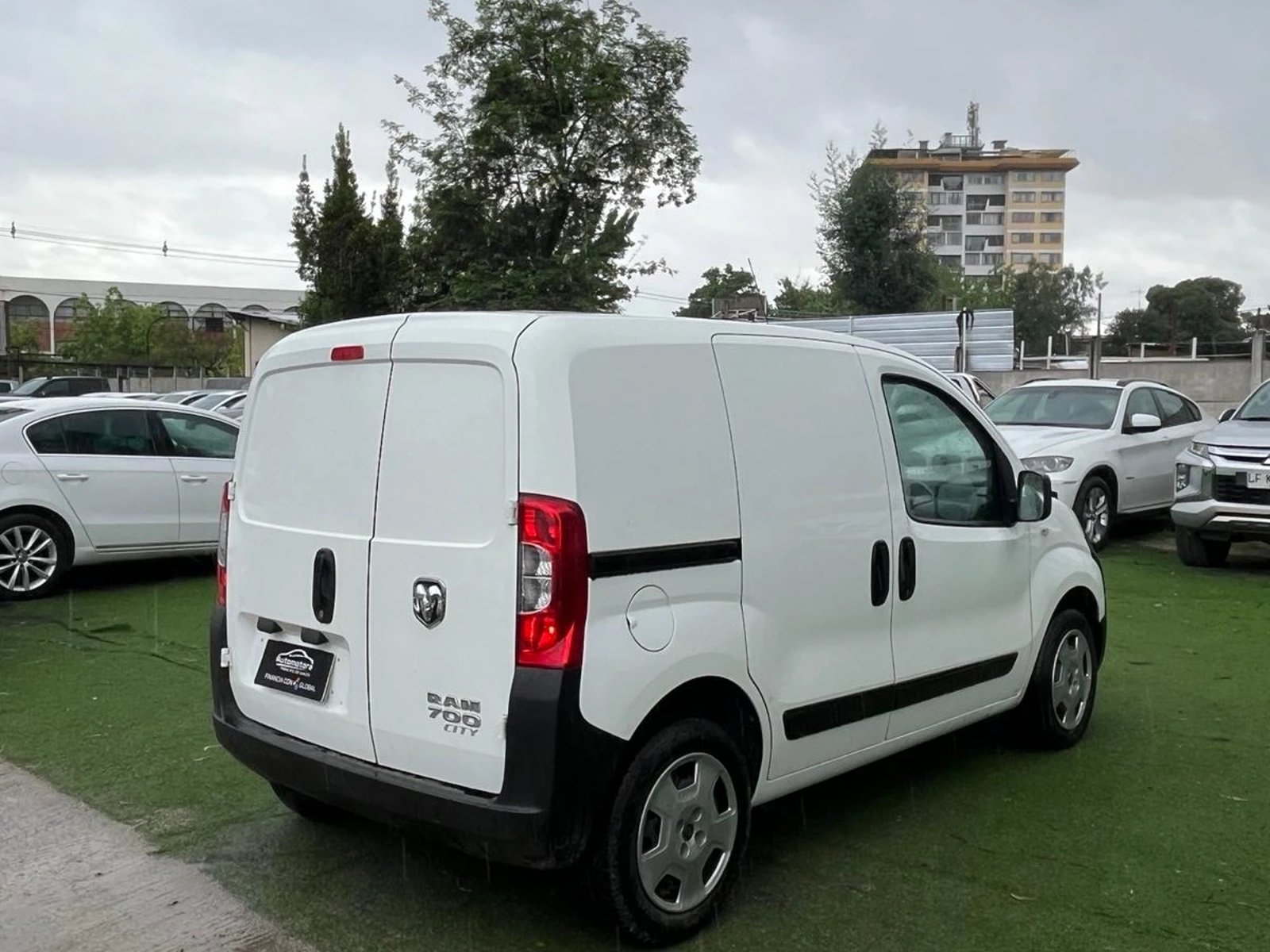 RAM VAN 700 CITY 5P 13 2023 - Foto 5 de 11