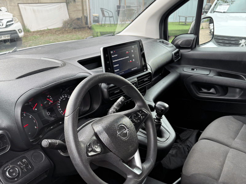 Opel COMBO 2023 - Imagen 7 de 8