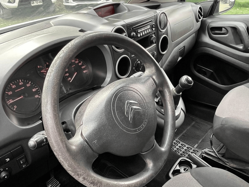 Citroën 1.6 HDI BERLINGO 2019 - Imagen 8 de 9