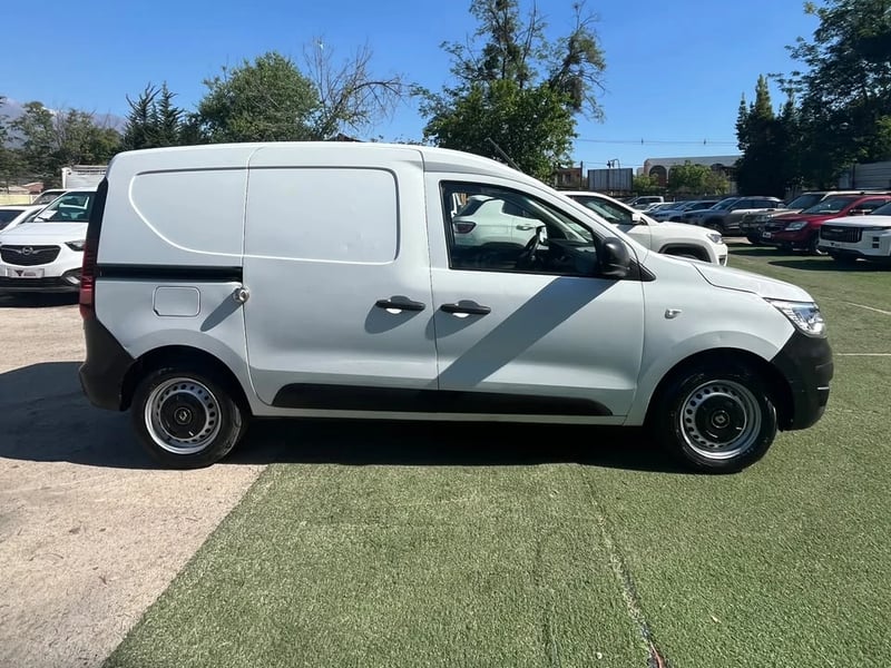 Renault EXPRESS 2023 - Imagen 4 de 11