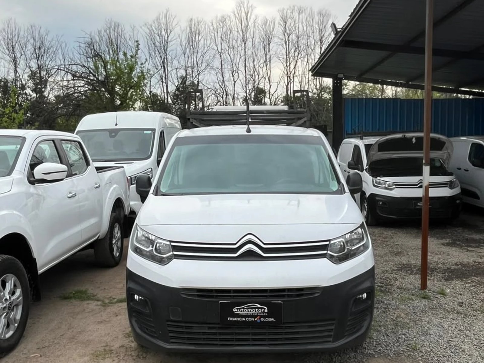 Citroën BERLINGO 2023 - Foto 2 de 4