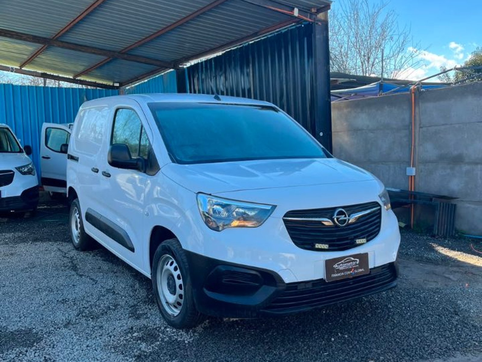 Opel COMBO 2024 - Foto 3 de 10