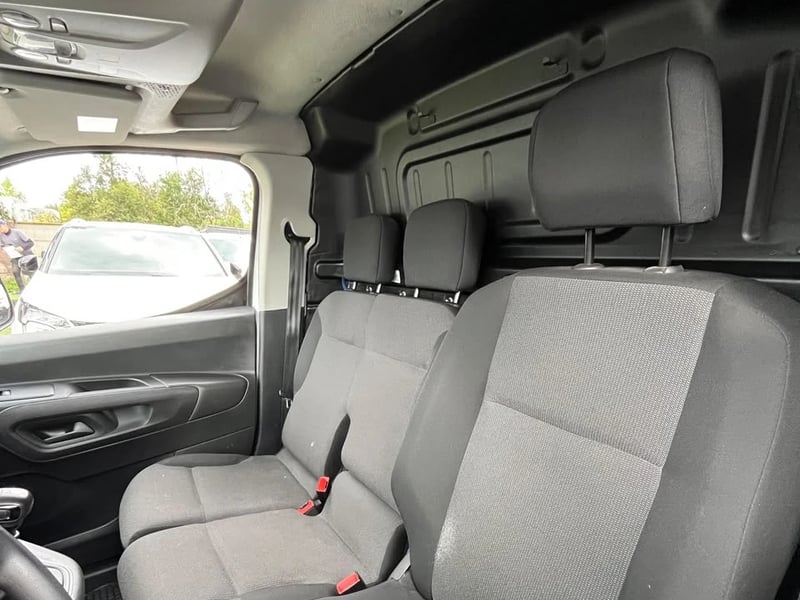Citroën BERLINGO 1.5 BLUEHDI 2024 - Imagen 10 de 11