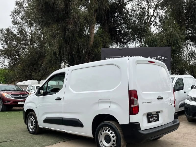 Peugeot PARTNER 1.5 BLUEHDI 2023 - Imagen 7 de 11