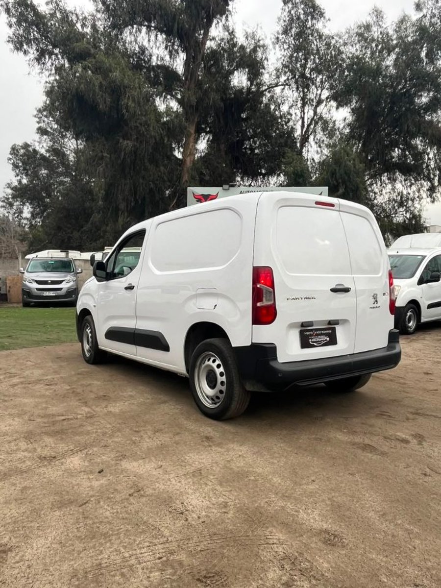 Peugeot PARTNER 2023 - Imagen 6 de 9