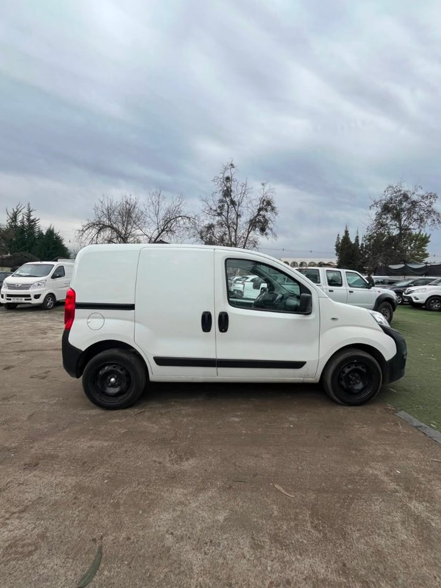RAM VAN 700 2022 - Imagen 4 de 10
