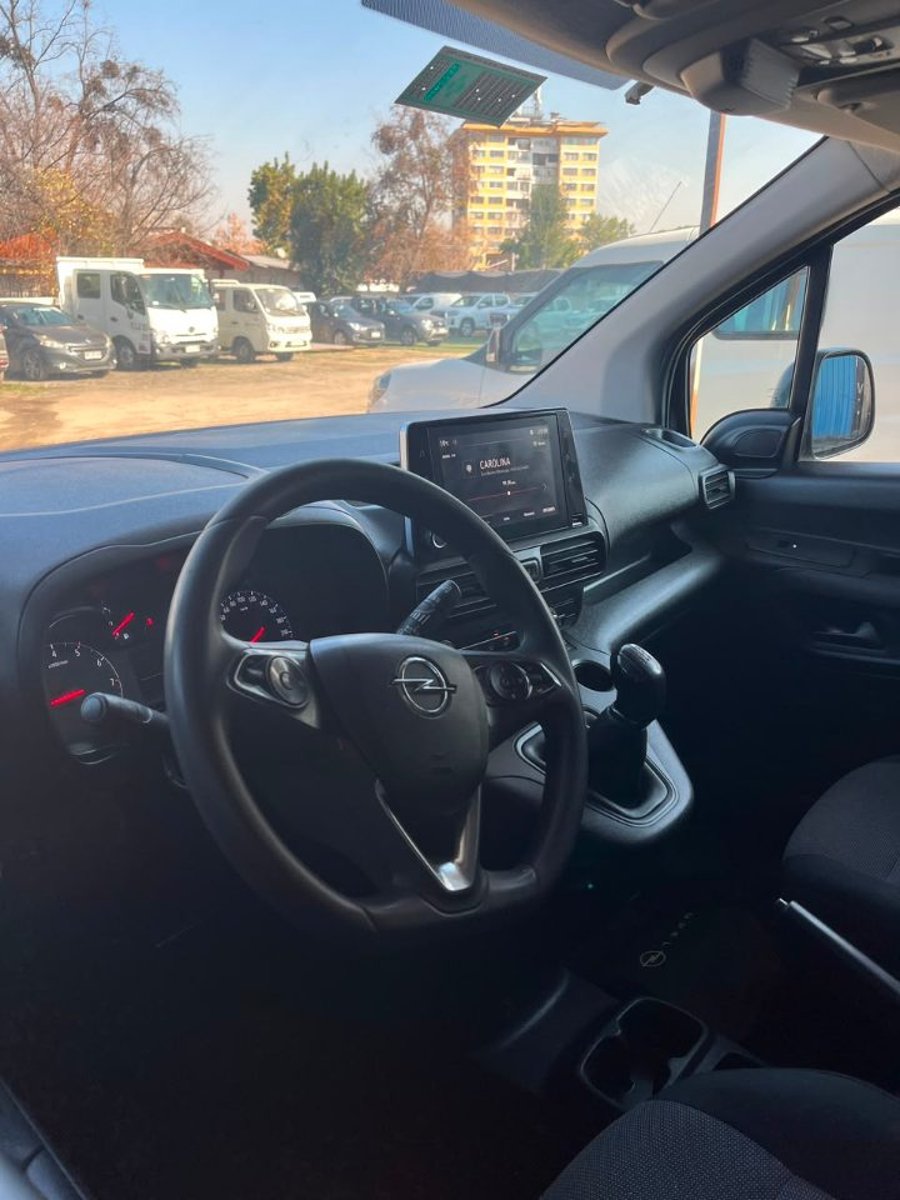 Opel COMBO 2023 - Imagen 10 de 10