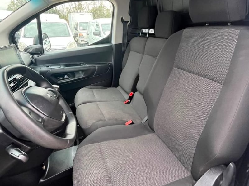 Peugeot PARTNER 1.5 L1 2024 - Imagen 8 de 8