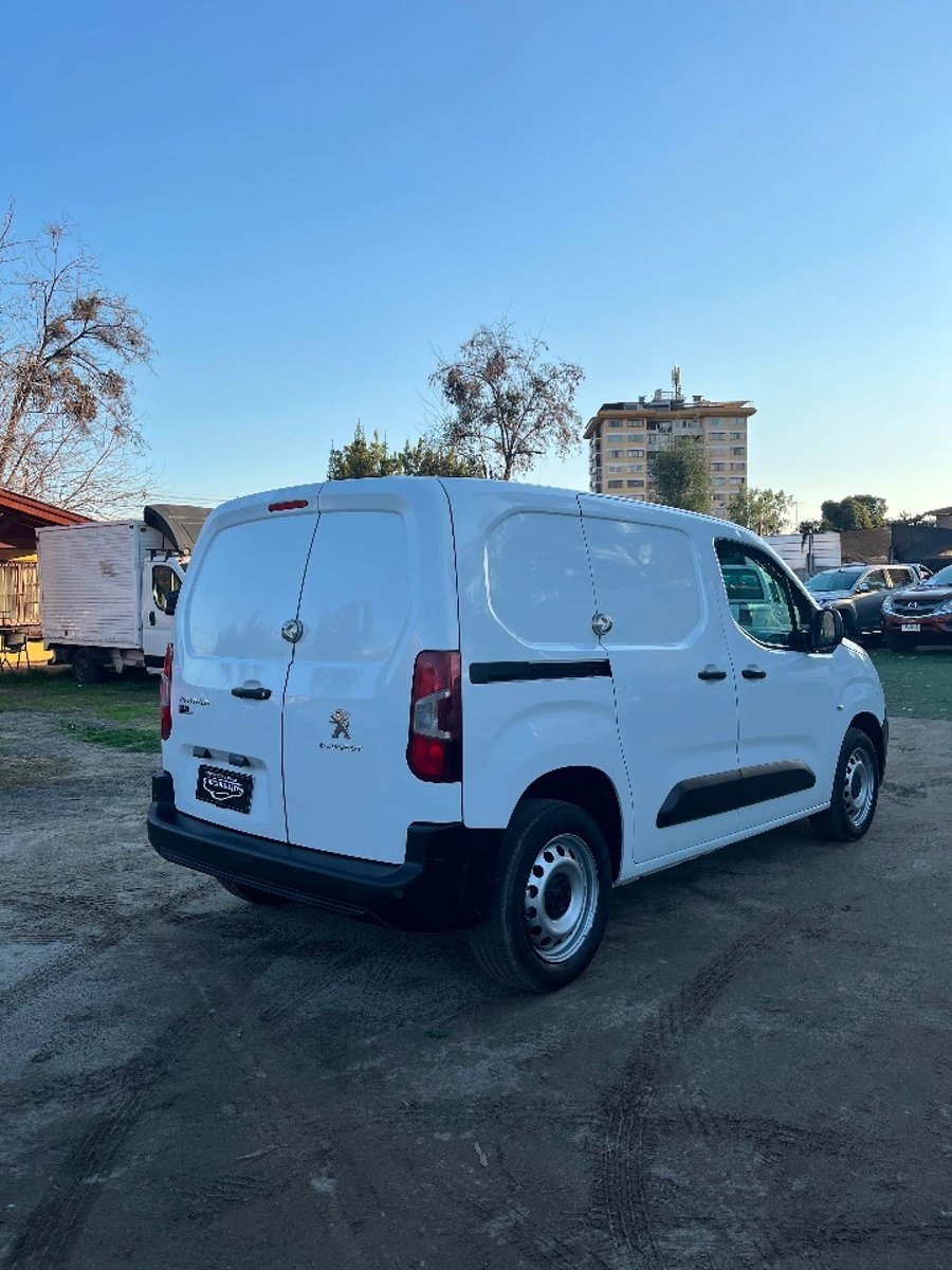 Peugeot PARTNER HDI 92 L1 1.6LTS 2023 - Imagen 5 de 9
