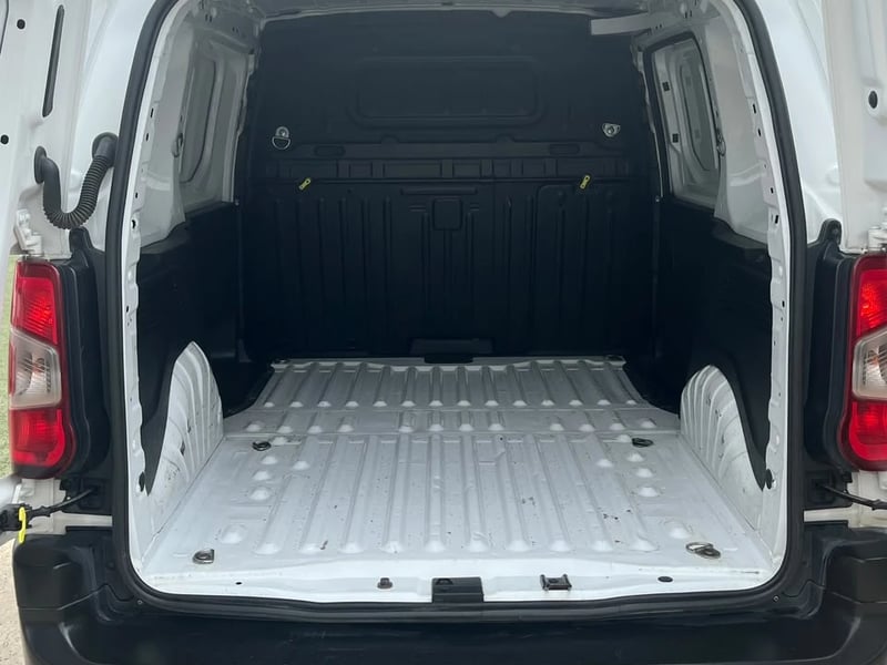 Peugeot PARTNER 1.5 BLUEHDI 2023 - Imagen 10 de 11