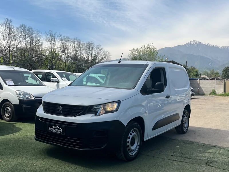 Peugeot PARTNER 2022