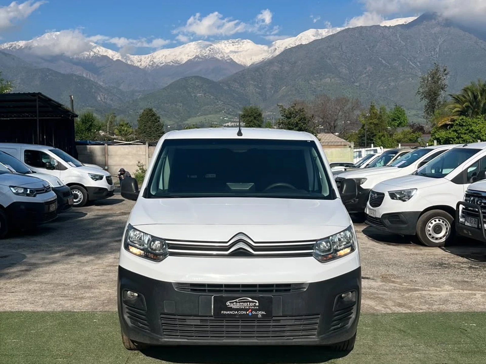 Citroën BERLINGO 2023 - Foto 2 de 11